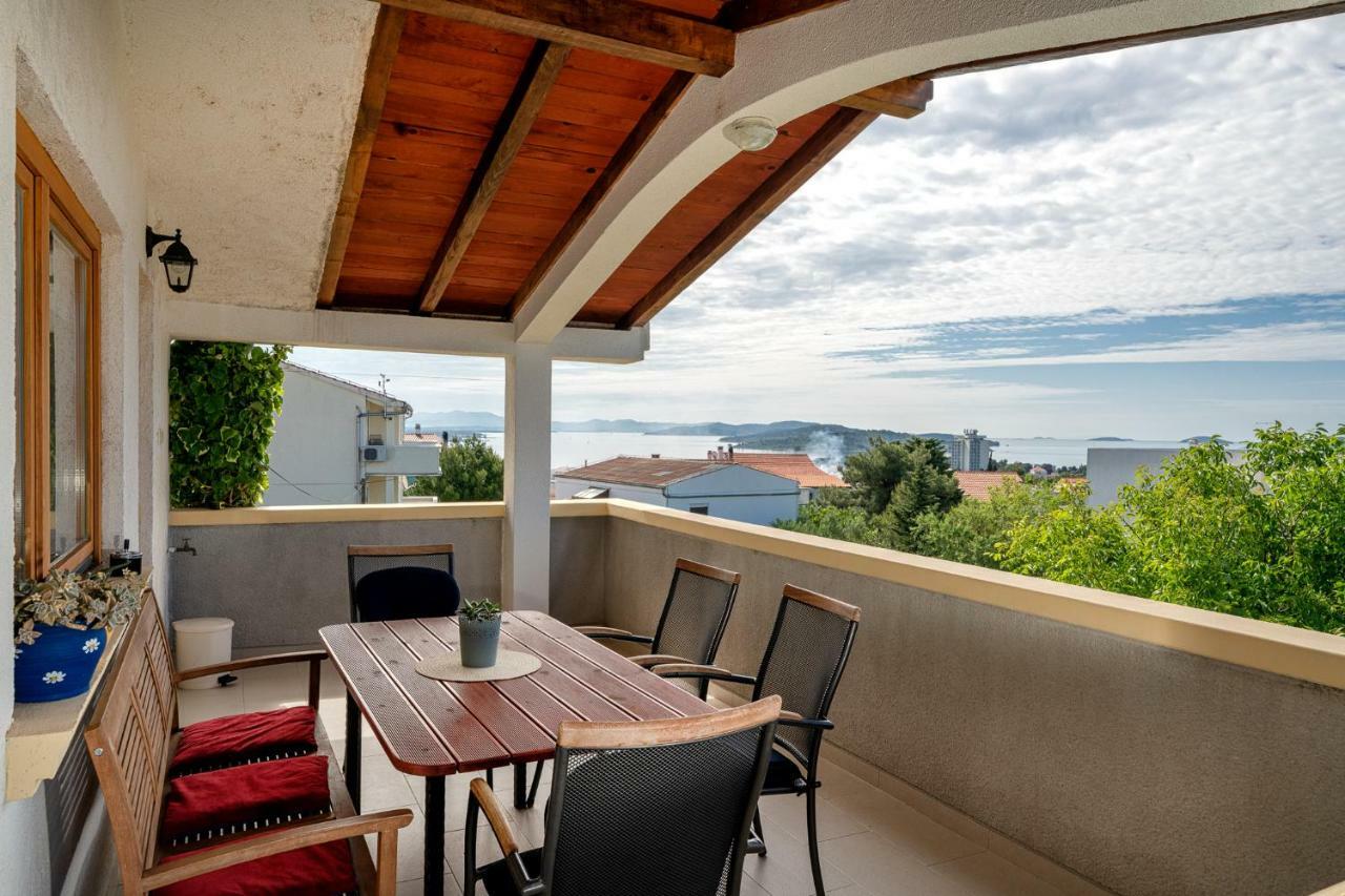 Apartman Skroza Vodice Buitenkant foto