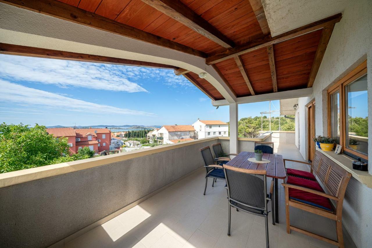 Apartman Skroza Vodice Buitenkant foto